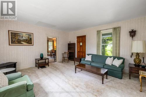 53 Arbuckle Road, Quinte West, ON - Indoor Photo Showing Living Room