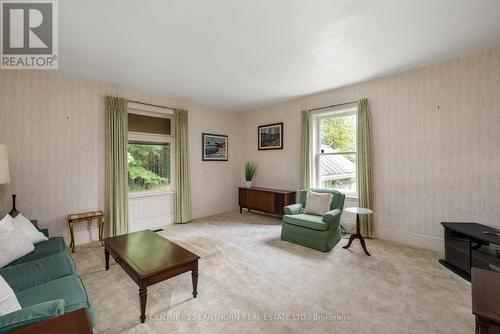 53 Arbuckle Road, Quinte West, ON - Indoor Photo Showing Living Room