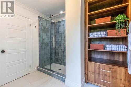 2393 Topsail Road, Conception Bay South, NL - Indoor Photo Showing Bathroom