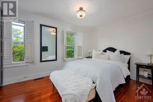 120 Primrose Avenue, Ottawa, ON - Indoor Photo Showing Bedroom