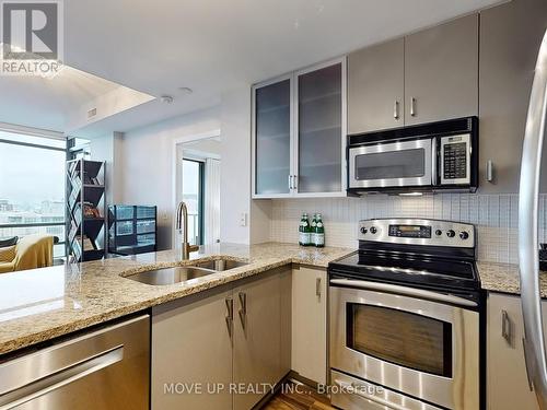 1406 - 438 King Street W, Toronto, ON - Indoor Photo Showing Kitchen With Double Sink With Upgraded Kitchen