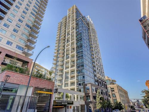 609-777 Herald St, Victoria, BC - Outdoor With Balcony With Facade