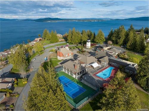 550 Fairways Pl, Cobble Hill, BC - Outdoor With Body Of Water With View