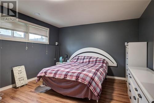 982 Bancroft, Sudbury, ON - Indoor Photo Showing Bedroom