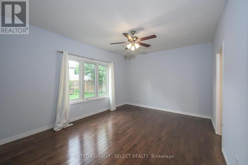 966 Moy Crescent, London, ON - Indoor Photo Showing Bathroom