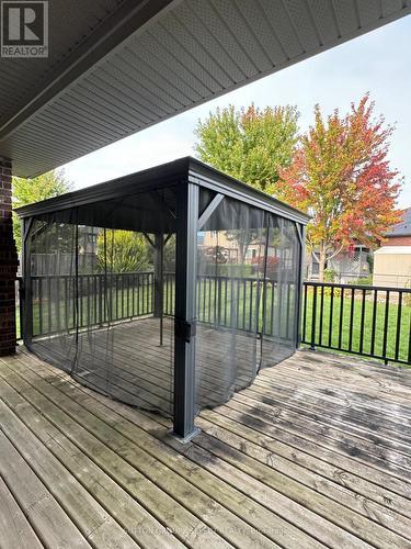 966 Moy Crescent, London, ON - Outdoor With Deck Patio Veranda With Backyard