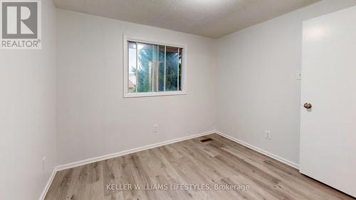 2nd bedroom - 738 Homeview Road, London, ON - Indoor Photo Showing Other Room