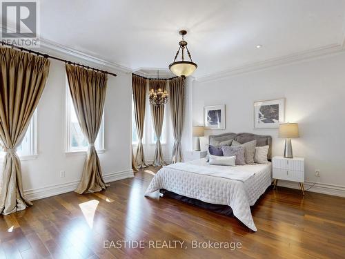 54 Maryvale Crescent, Richmond Hill, ON - Indoor Photo Showing Bedroom