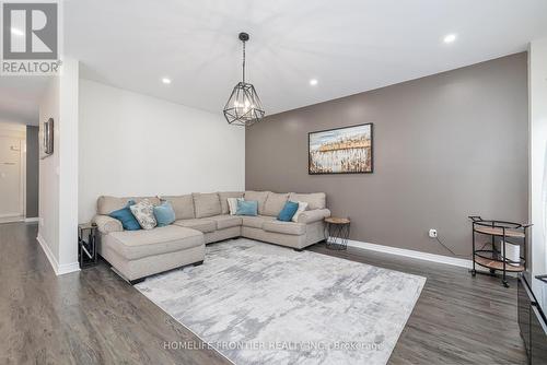 6 Raintree Crescent, Richmond Hill, ON - Indoor Photo Showing Living Room