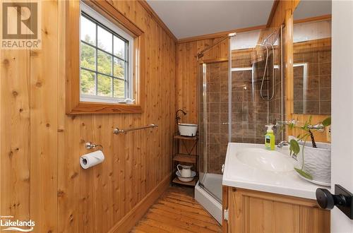 3461 Hwy 141, Utterson, ON - Indoor Photo Showing Bathroom