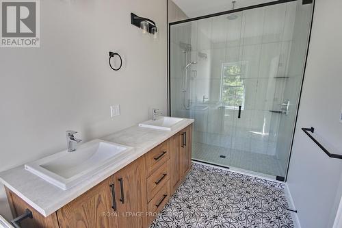 0 Squire Road, Stirling-Rawdon, ON - Indoor Photo Showing Bathroom