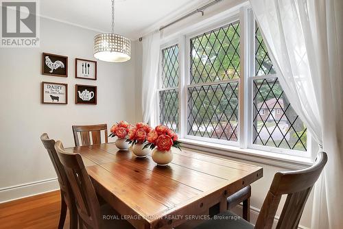 3 Flora Street, Cambridge, ON - Indoor Photo Showing Dining Room