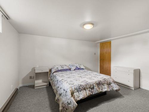 Bedroom - 11861 Rue Poincaré, Montréal (Ahuntsic-Cartierville), QC - Indoor Photo Showing Bedroom