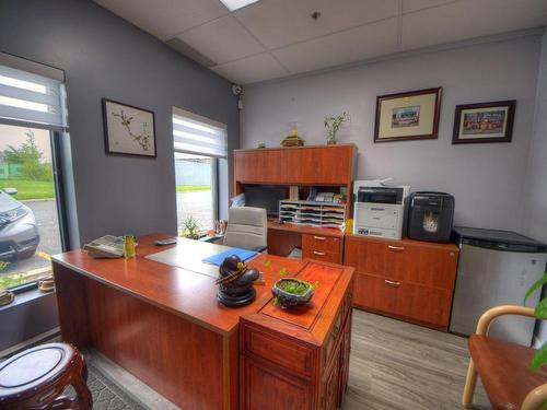 Office - 111-3900 Place De Java, Brossard, QC - Indoor Photo Showing Office