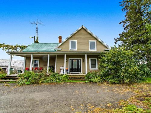 Frontage - 205 Route Du Canton, Brownsburg-Chatham, QC - Outdoor With Deck Patio Veranda With Facade