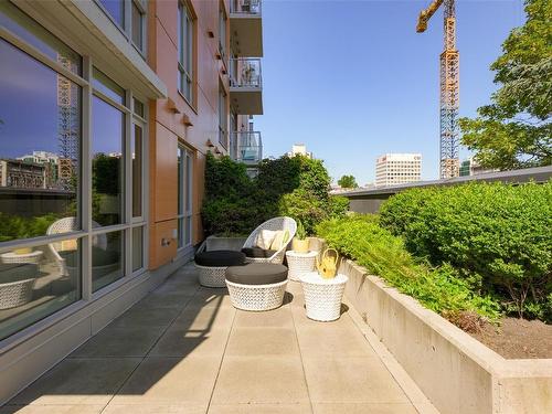 204-838 Broughton St, Victoria, BC - Outdoor