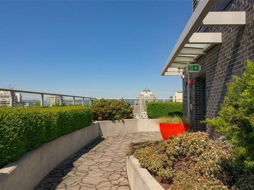 204-838 Broughton St, Victoria, BC - Outdoor