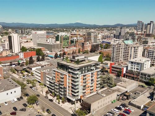 204-838 Broughton St, Victoria, BC - Outdoor With View