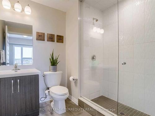 612-1105 Leger Way, Milton, ON - Indoor Photo Showing Bathroom