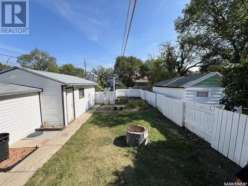 909 King Street, Regina, SK - Outdoor