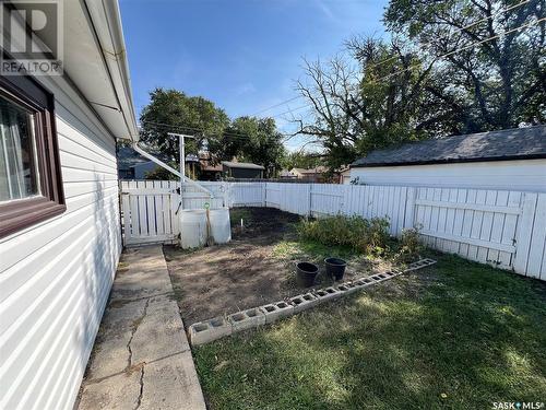 909 King Street, Regina, SK - Outdoor