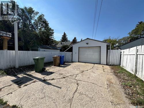 909 King Street, Regina, SK - Outdoor With Exterior