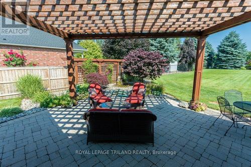 16 Guest Lane, Thames Centre (Mossley), ON - Outdoor With Deck Patio Veranda