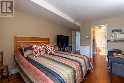 202 - 7 Picton Street, London, ON - Indoor Photo Showing Bedroom