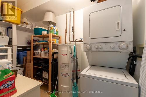 202 - 7 Picton Street, London, ON - Indoor Photo Showing Laundry Room