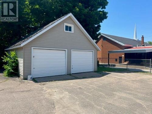 224 Moffat Street, Pembroke, ON - Outdoor With Exterior