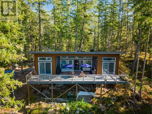 8444 West Sakinaw Lakeshore Way, Pender Harbour, BC - Outdoor With Deck Patio Veranda