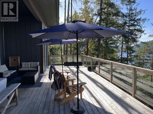 8444 West Sakinaw Lakeshore Way, Pender Harbour, BC - Outdoor With Deck Patio Veranda With Exterior