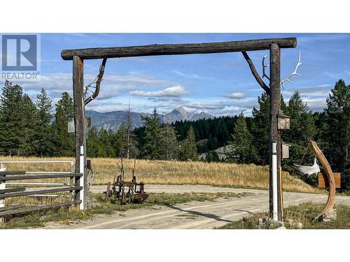 6209 Mission  Road, Cranbrook, BC - Outdoor With View