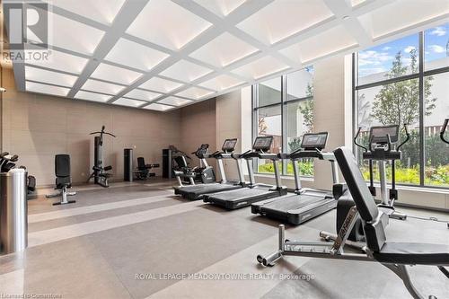 280 Howland Avenue Unit# 302, Toronto, ON - Indoor Photo Showing Gym Room