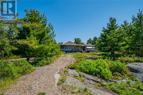 65 B321 Pt. Frying Pan Island, Parry Sound, ON - Outdoor