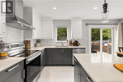 279 O'Neill, Moncton, NB - Indoor Photo Showing Kitchen