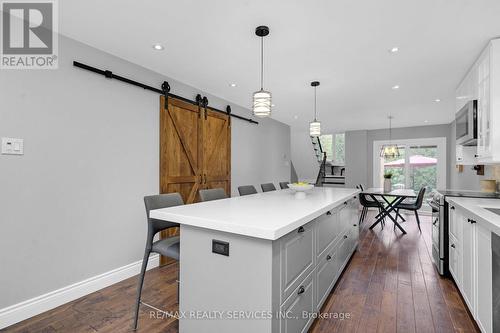 8 Ferri Crescent, Brampton, ON - Indoor Photo Showing Kitchen With Upgraded Kitchen