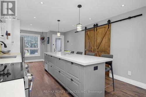 8 Ferri Crescent, Brampton, ON - Indoor Photo Showing Kitchen