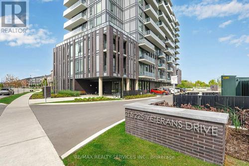 1202 - 225 Veterans Drive, Brampton, ON - Outdoor With Facade