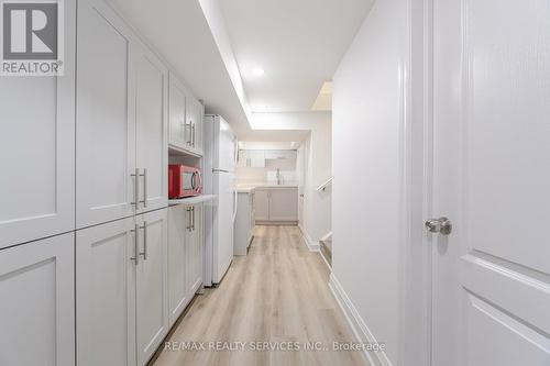 19 Horton Boulevard, Toronto, ON - Indoor Photo Showing Other Room