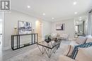 19 Horton Boulevard, Toronto, ON  - Indoor Photo Showing Living Room 