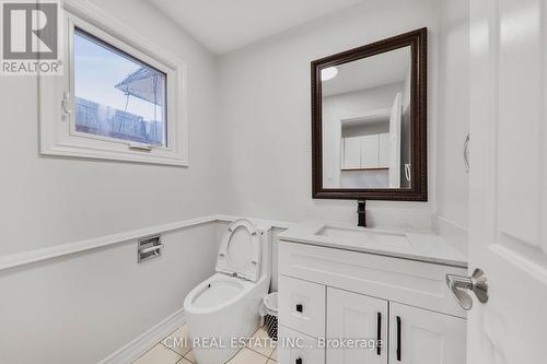 24 Dunstan Crescent, Vaughan, ON - Indoor Photo Showing Bathroom