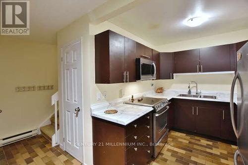 13 Trafalgar Road, Collingwood, ON - Indoor Photo Showing Kitchen