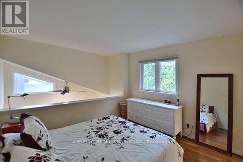 13 Trafalgar Road, Collingwood, ON - Indoor Photo Showing Bedroom