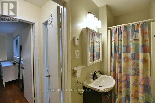 13 Trafalgar Road, Collingwood, ON - Indoor Photo Showing Bathroom