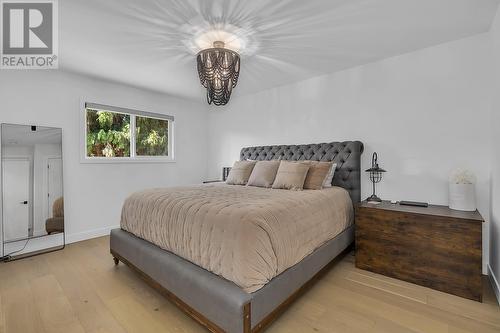 475 Eldorado Road, Kelowna, BC - Indoor Photo Showing Bedroom