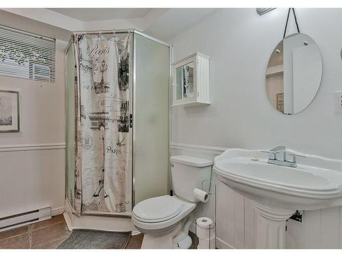 Salle de bains - 1643 Rue Gabrielle-Roy, Sainte-Julie, QC - Indoor Photo Showing Bathroom