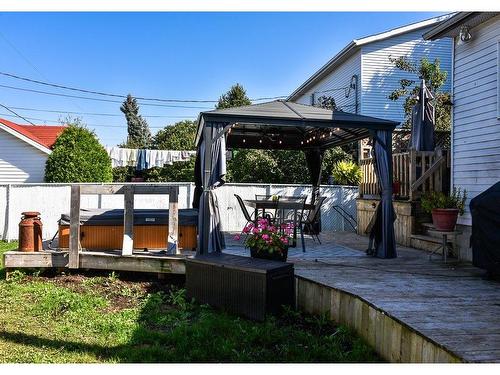 Cour - 1643 Rue Gabrielle-Roy, Sainte-Julie, QC - Outdoor With Deck Patio Veranda