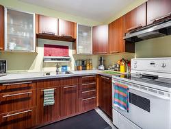 Kitchen - 