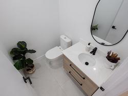 Powder room - 